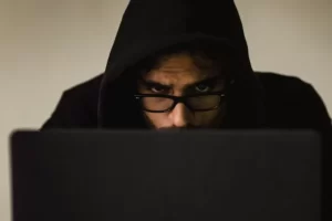 Gdzie zgłosić oszustwo internetowe?