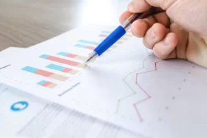 Kurs NBP: Jak korzystać z notowań walut NBP i interpretować tabele A/B/C?