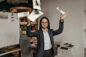 Rachunek firmowy vs. konto osobiste – Dlaczego warto oddzielić finanse?